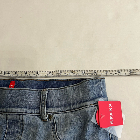 Spanx Skinny Jeans in Light Vintage Wash Shaping Denim Size L Ankle Stretch - Picture 7 of 12